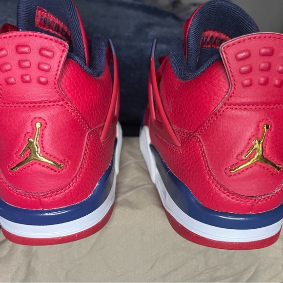 Jordan 4 retro fiba Air color red - Picture 5 of 7